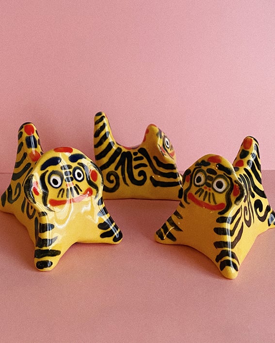 Hariko no Tora ceramic figurine | camille-gressier